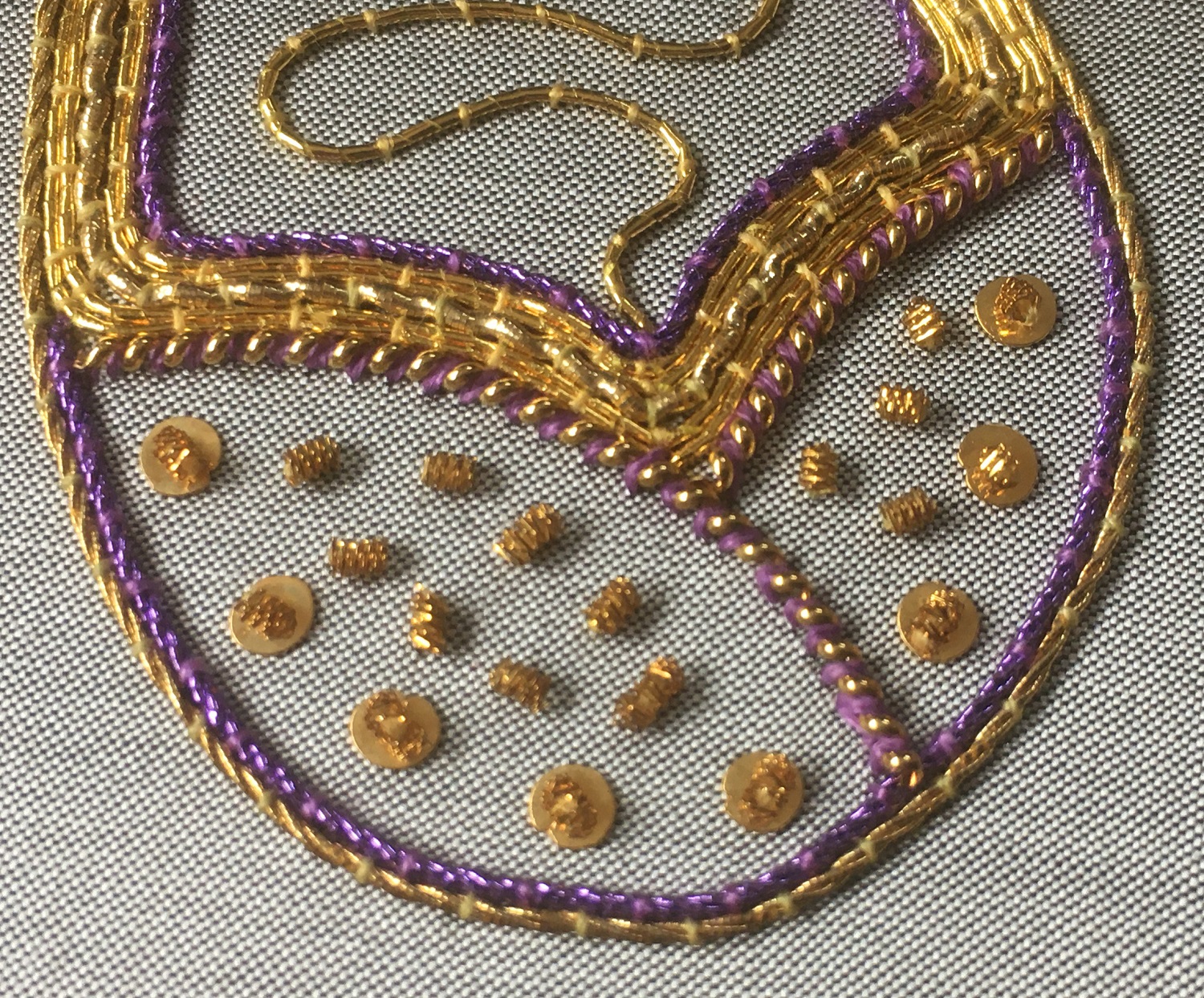 HCP23065 NF Golden Paisley 2 1500px Golden paisley close up view