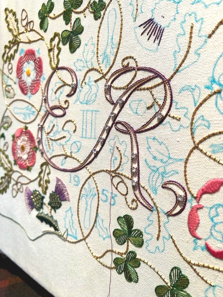 SS24LEX506 Windsor Celebration 'Inspired by a design in the RSN