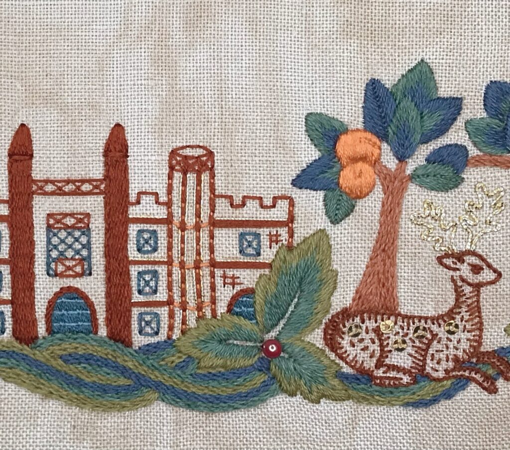 SS24ONL516 Hampton Court The Tudor Palace Royal School of Needlework