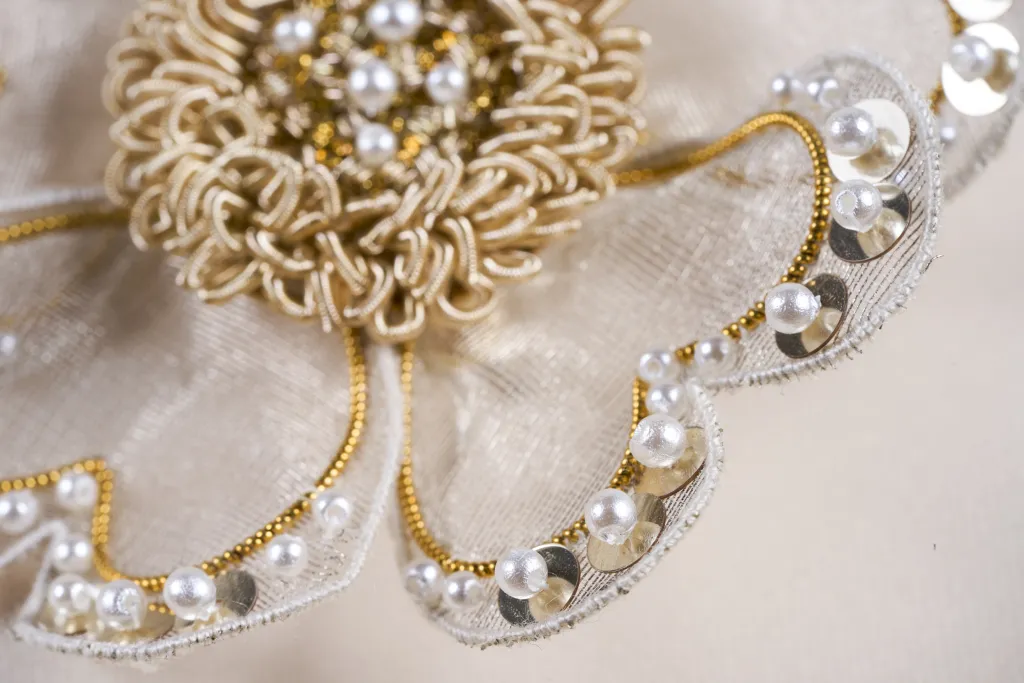 HCP26071 Contemporary 3D Flower in Raised Work and Goldwork.3