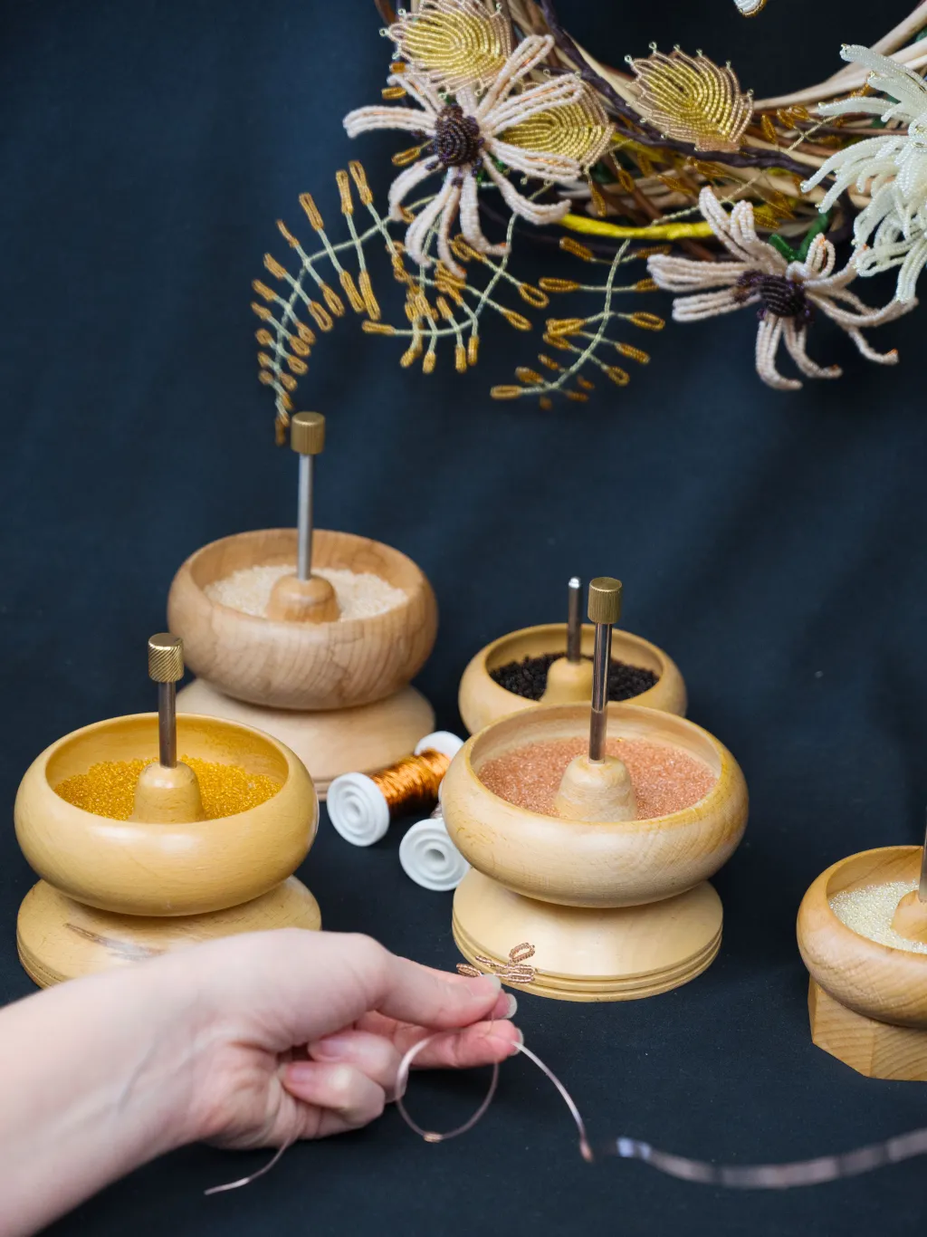 HCP26076-Golden-Days-of-Autumn-Botanical-Beading-Masterclass-with-Holly-Parr.2